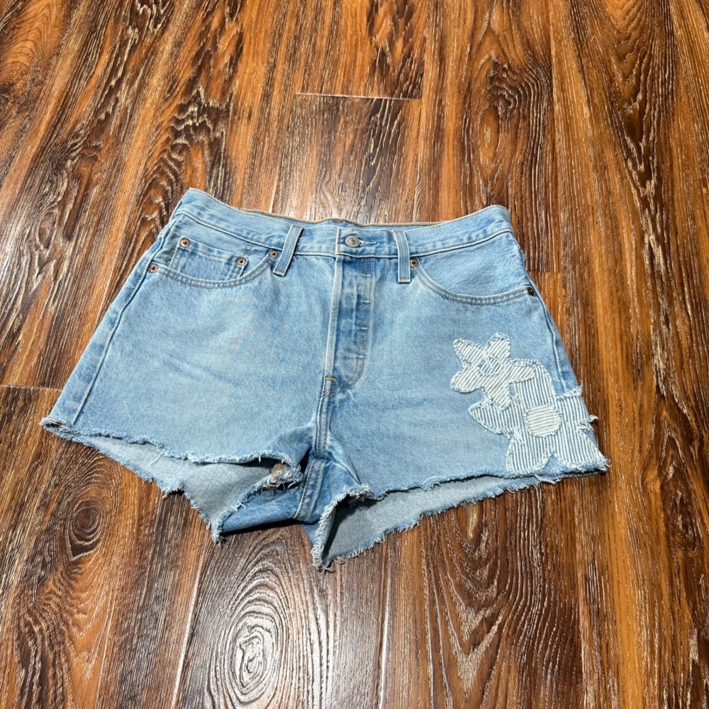 Levis 501 Original Shorts Light Wash Floral Patchwork Cutoff Denim Jean W28